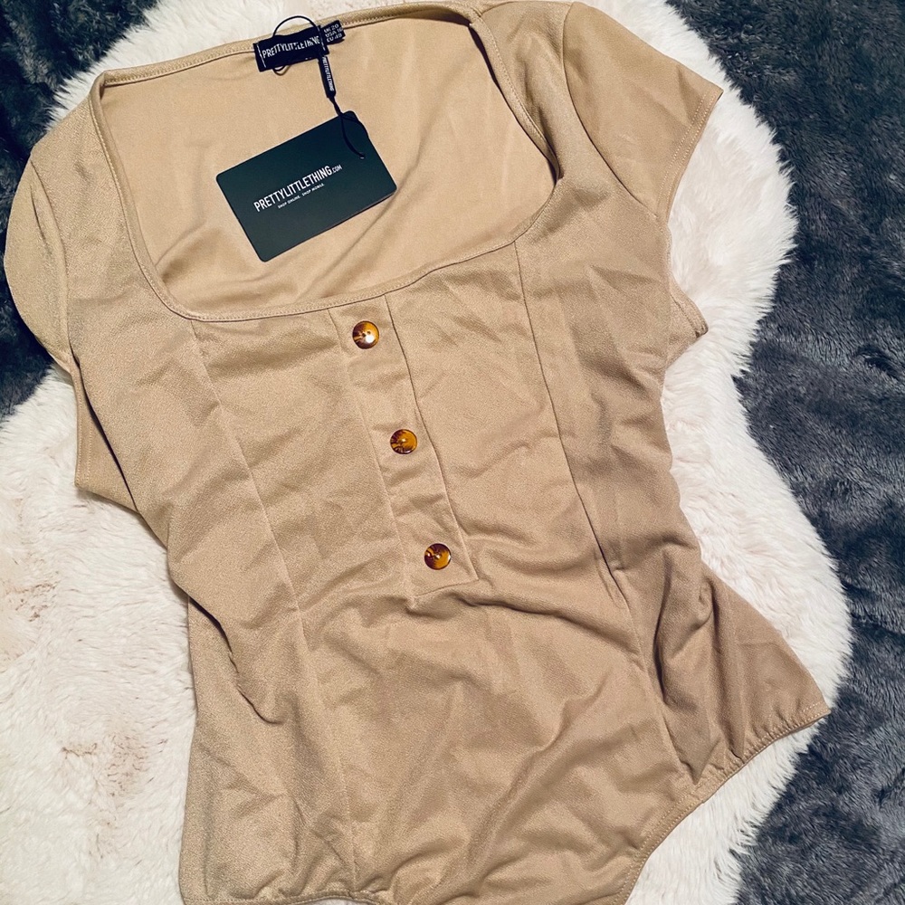 PRETTYLITTLETHING Plus tan bodysuit